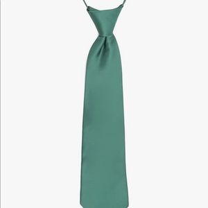 Toddler adjustable tie
